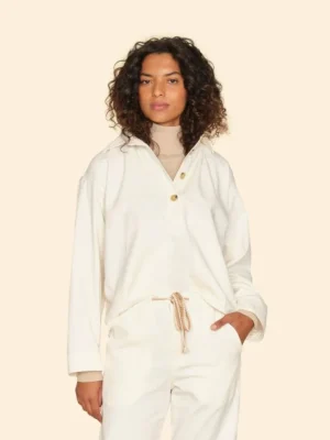 Xirena Tops<Chalk White Grady Twill Top